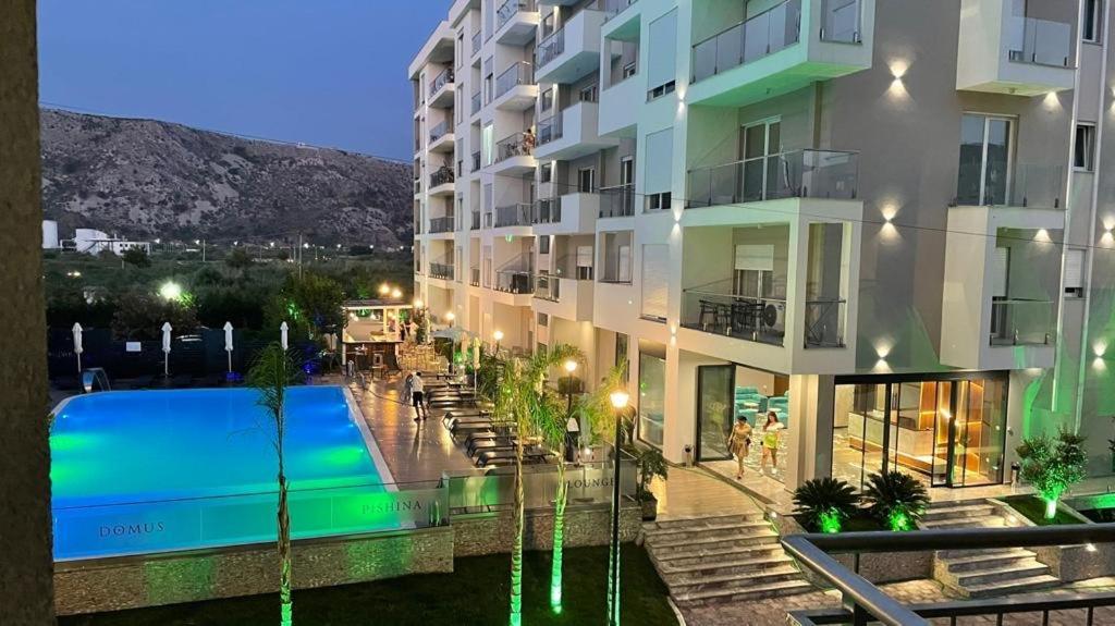 Domus Hotel & Apartments Shëngjin Exterior foto
